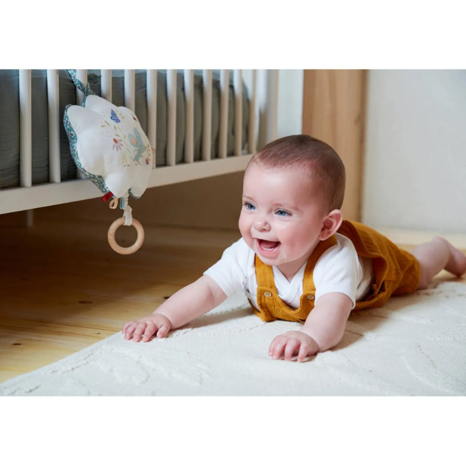 Fabric Musical Box "Green Mouse" (Une Souris Verte)<Kaloo Sale