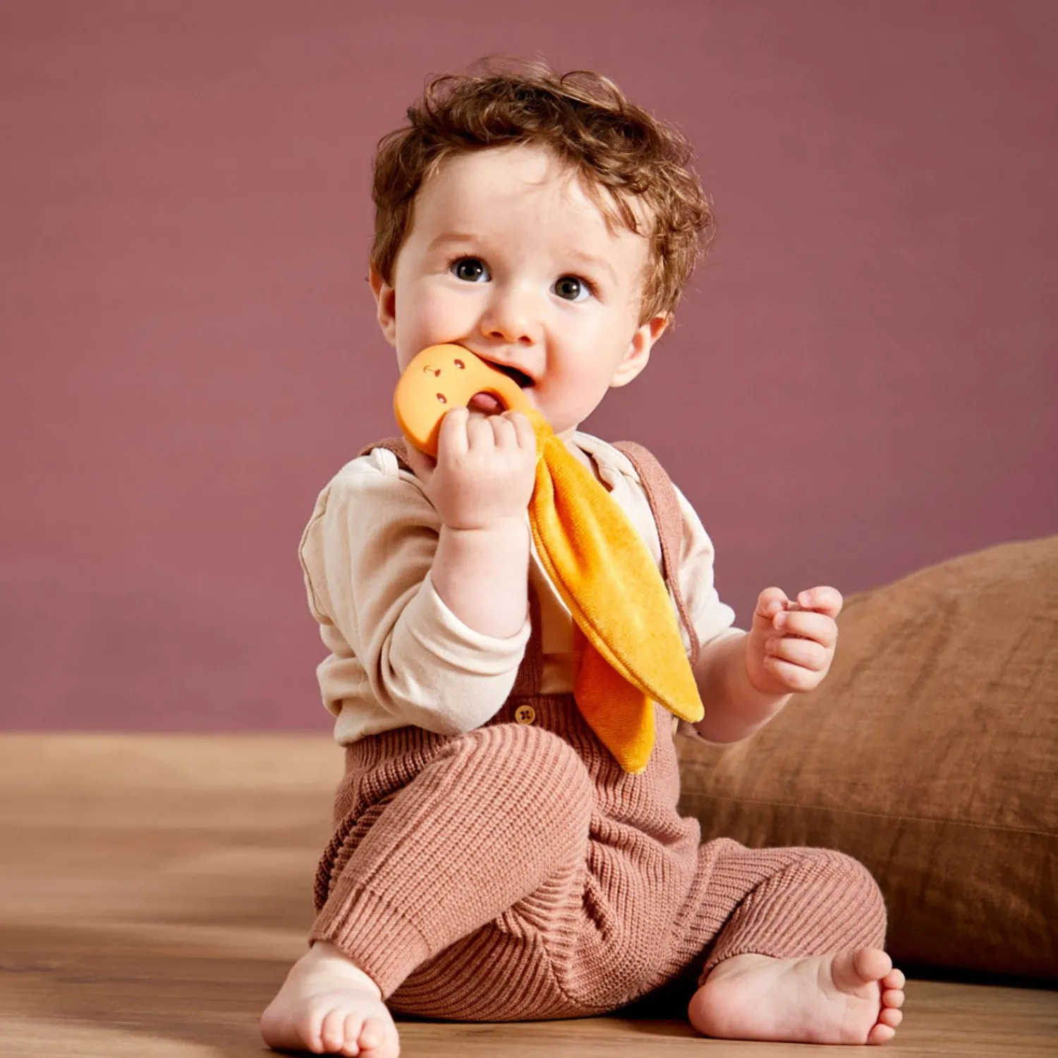 Rabbit Teether Ochre<Kaloo Online